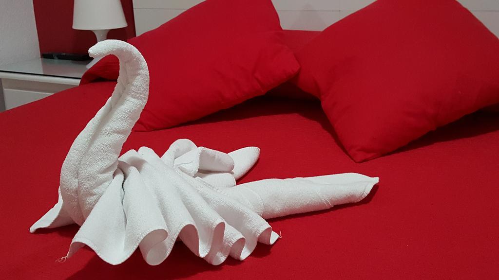 Hostal El Parque San Martín de la Vega Eksteriør bilde