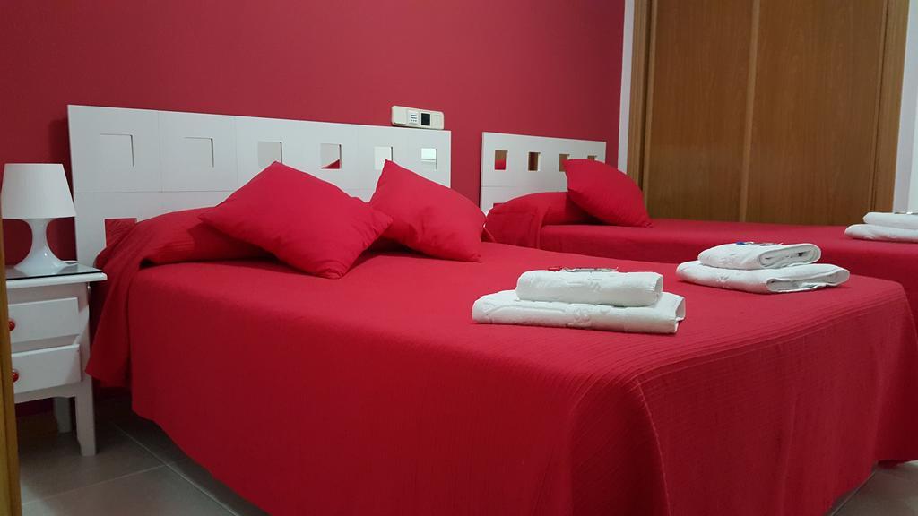 Hostal El Parque San Martín de la Vega Eksteriør bilde