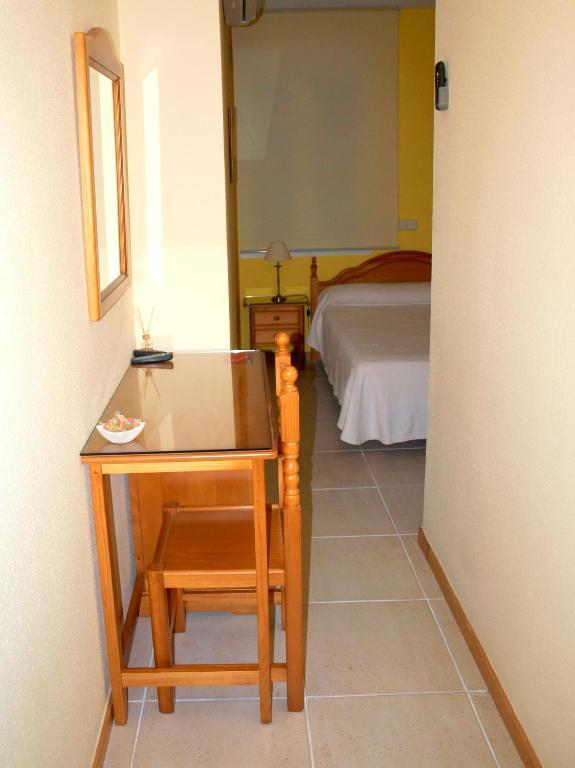 Hostal El Parque San Martín de la Vega Eksteriør bilde