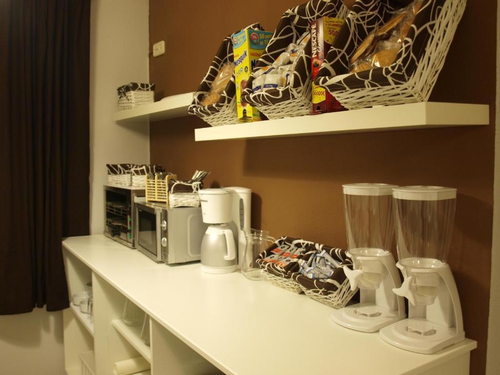 Hostal El Parque San Martín de la Vega Eksteriør bilde